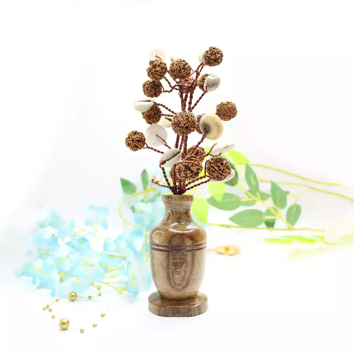 Five Mukhi Rudraksha Tree with Kaudi and Gomti Chakra