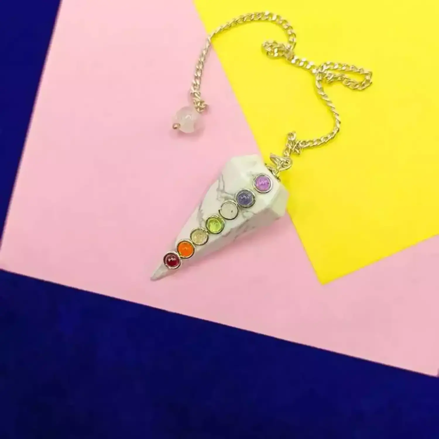 Howlite 7 Chakra Dowsing Pendulum