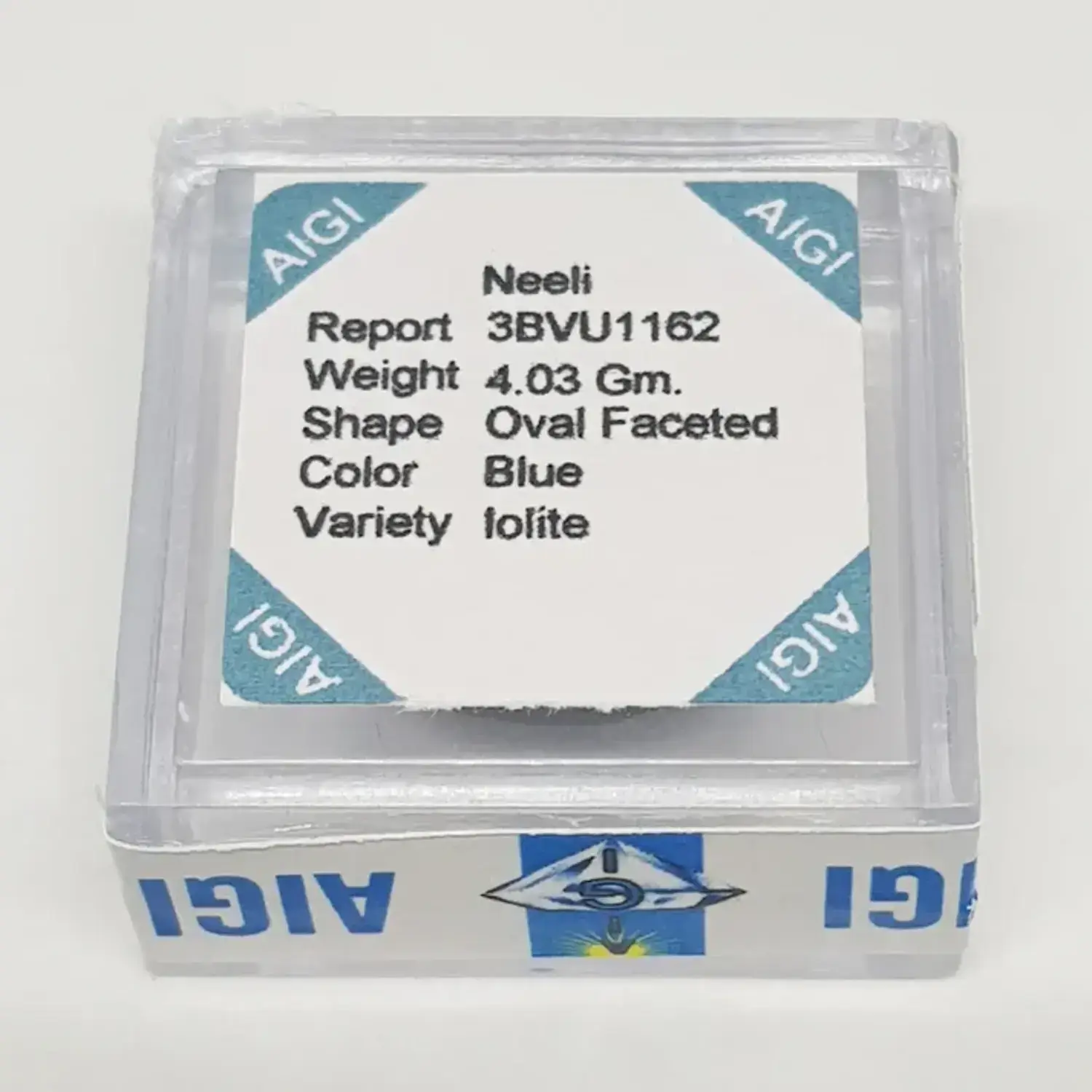 Iolite Gemstone (Neeli Gemstone)