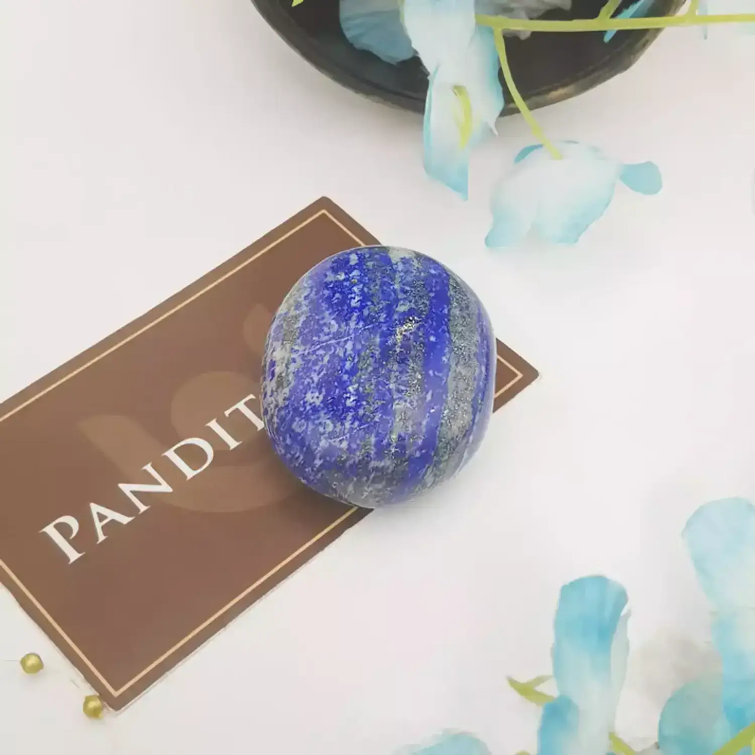 Lapis Lazuli Healing Crystal Palm Stone - Image 3