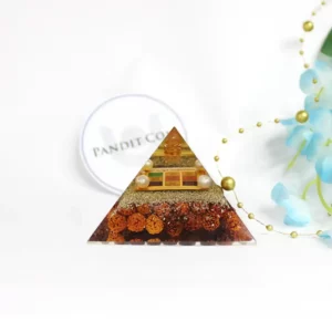 Shri Navgrah Pyramid Yantra with 5 Mukhi Rudraksha Beads