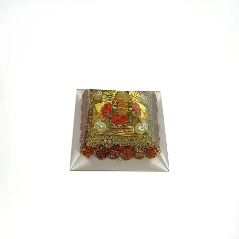 Shri Surya Pyramid Yantra with 5 Mukhi Rudraksha Beads