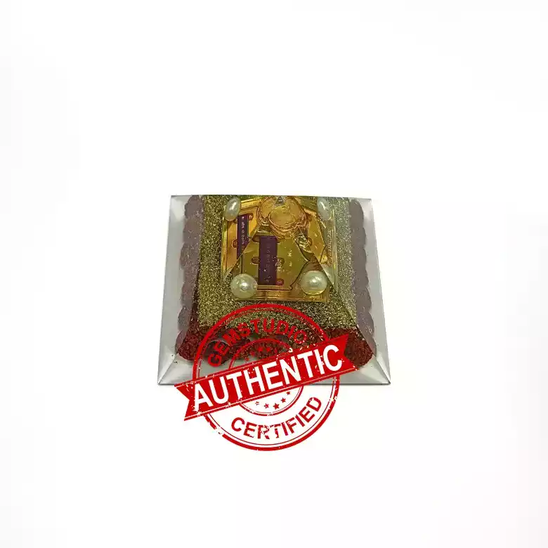 Shri Vashikaran Pyramid Yantra with 5 Mukhi Rudraksha Beads